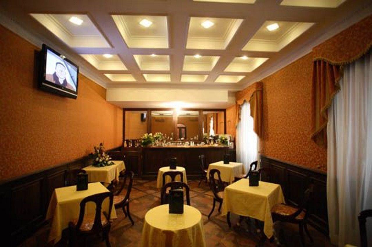 Hotel Guiren Dal 1959 Neapel Restaurant foto